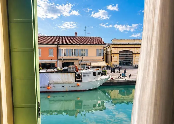 Hotel La Finestra sul Porto Cesenatico